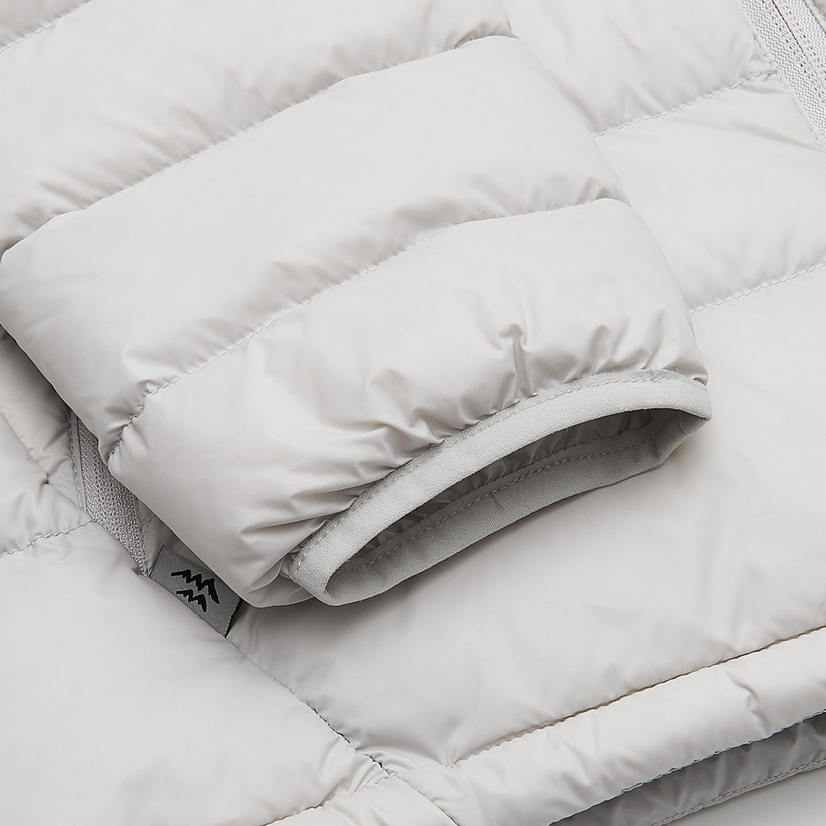 Arc'teryx Cerium Series Men's Hooded Down Jacket "Light Grey"