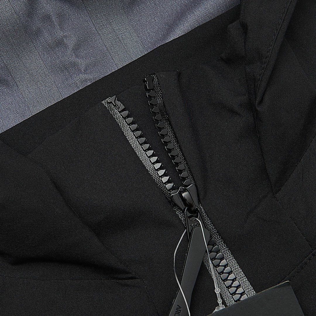 Arc'teryx Beta AR Men's Waterproof Hooded Jacket - Black
