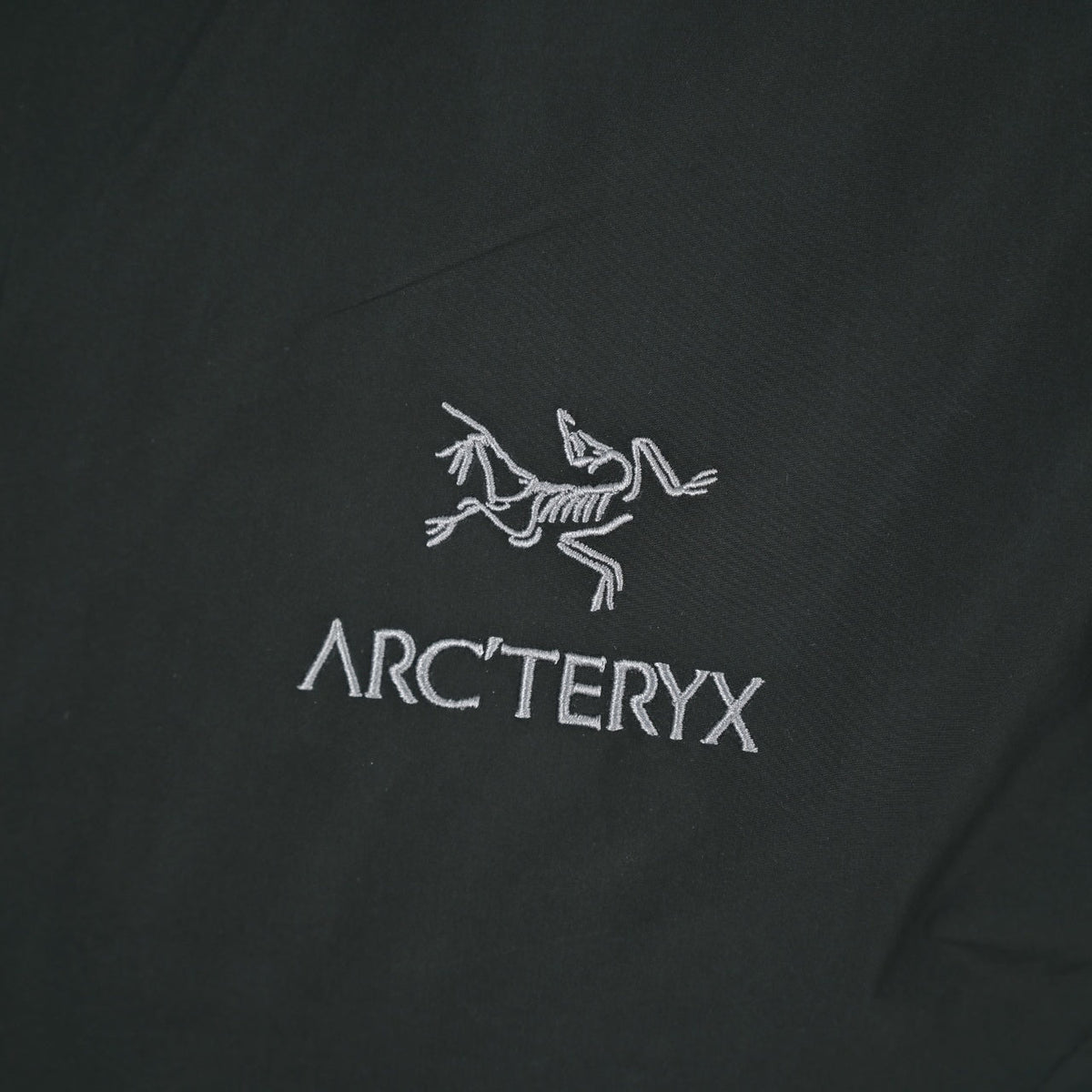 Arc'teryx Beta GORE-TEX Waterproof Hooded Jacket "Black"